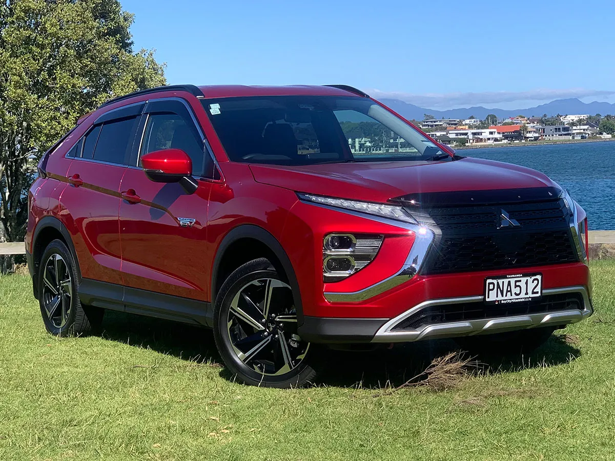 2022 Mitsubishi Eclipse Cross PHEV XLS 4WD