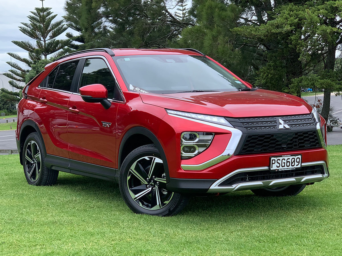 2023 Mitsubishi Eclipse Cross PHEV XLS 4WD