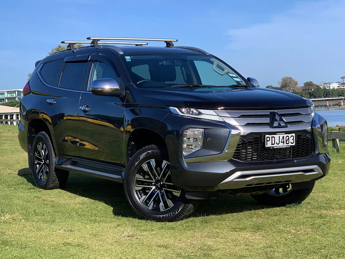 2022 Mitsubishi Pajero Sport VRX 4WD