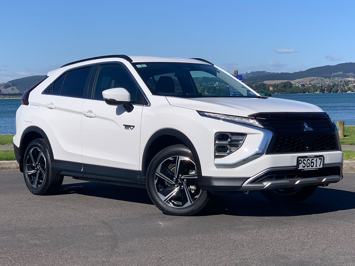 2023 Mitsubishi Eclipse Cross PHEV XLS 4WD