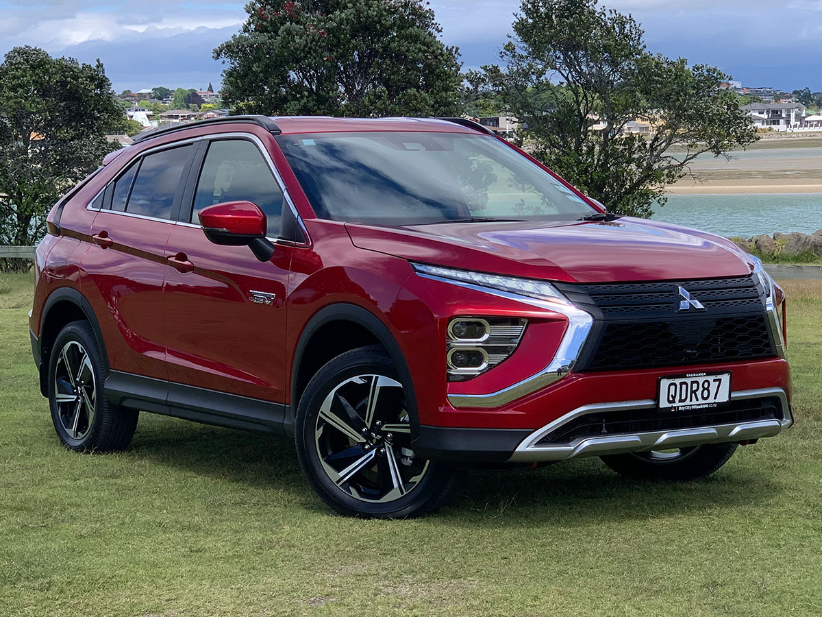 2023 Mitsubishi Eclipse Cross PHEV XLS 4WD
