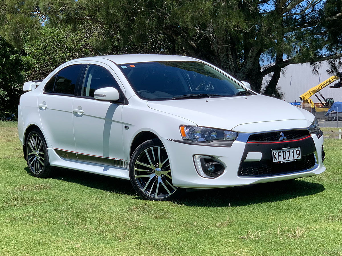 2016 Mitsubishi Lancer GTI 2WD