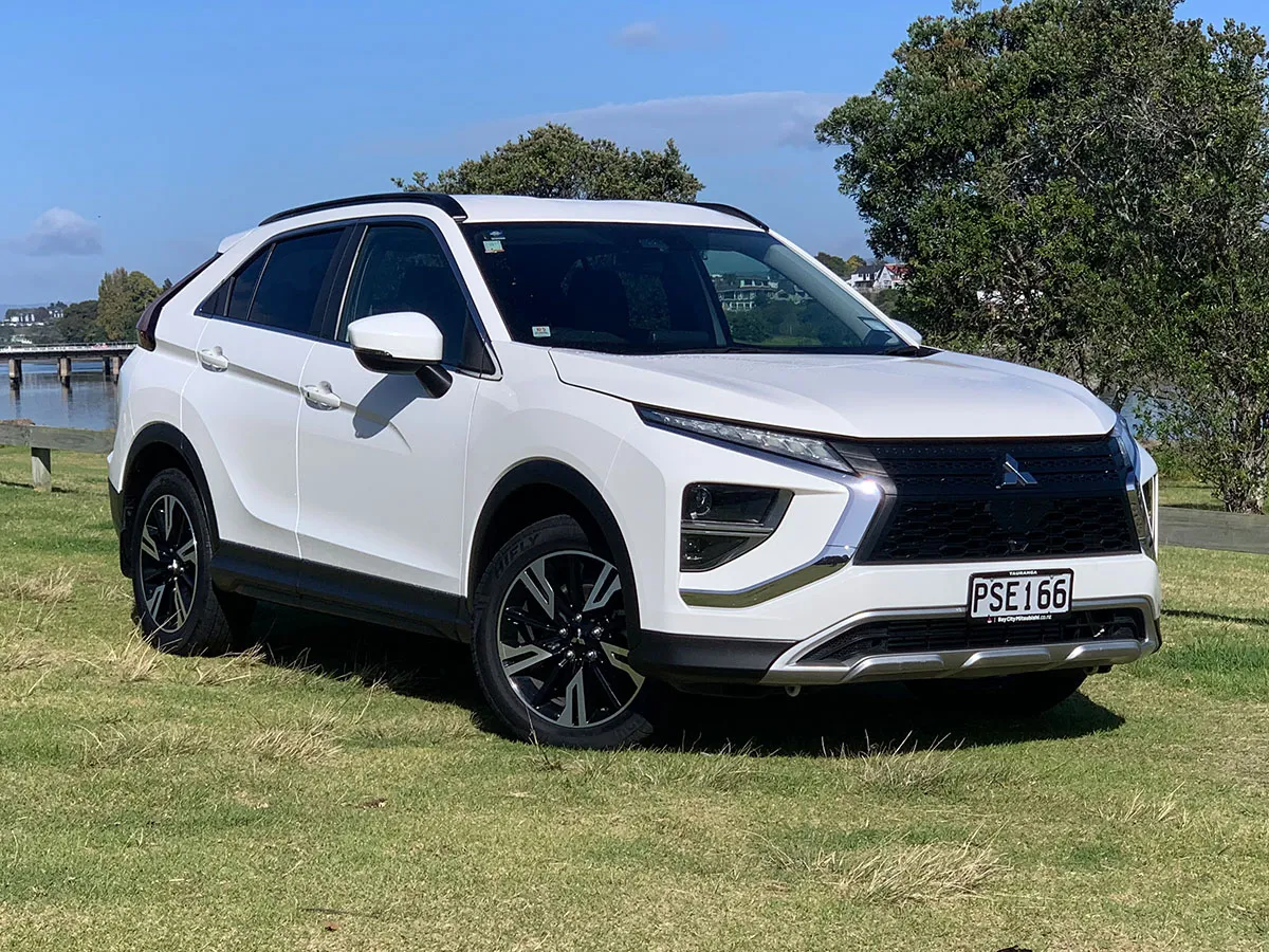 2023 Mitsubishi Eclipse Cross XLS 2WD