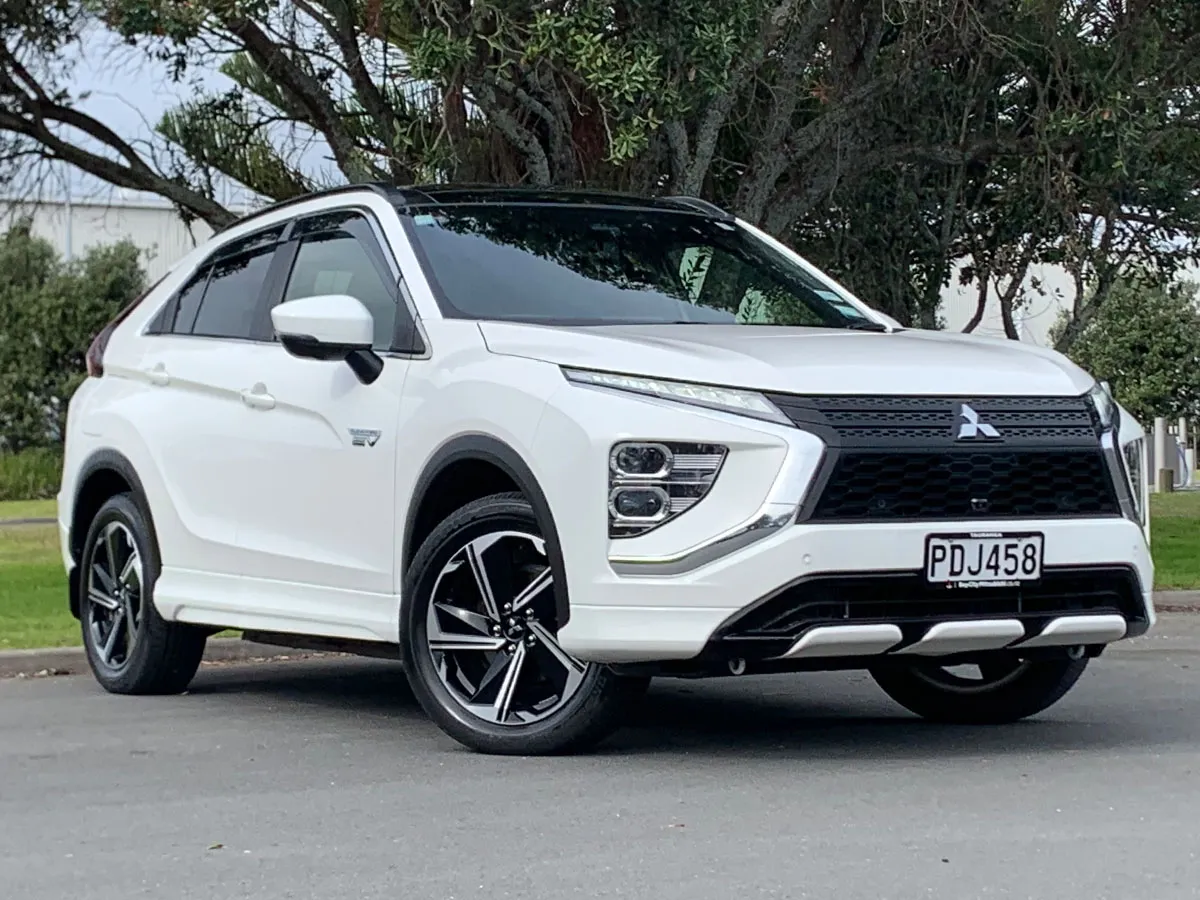2022 Mitsubishi Eclipse Cross PHEV VRX 4WD