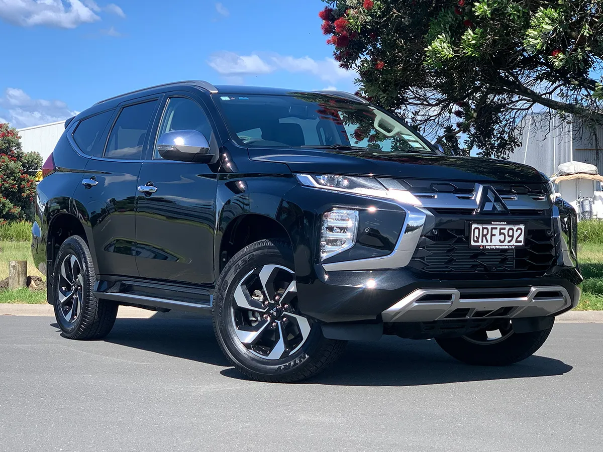 2024 Mitsubishi Pajero Sport VRX 4WD