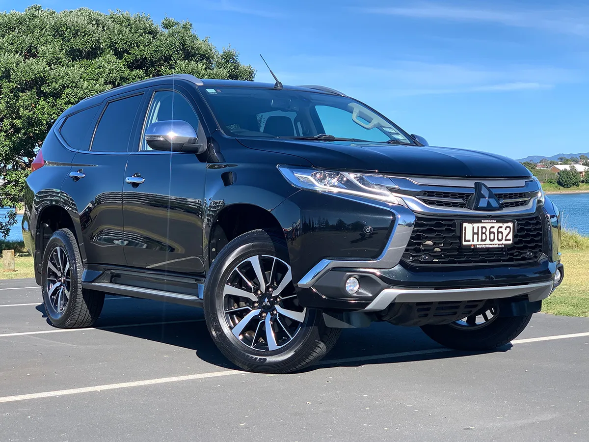 2018 Mitsubishi Pajero Sport VRX 4WD