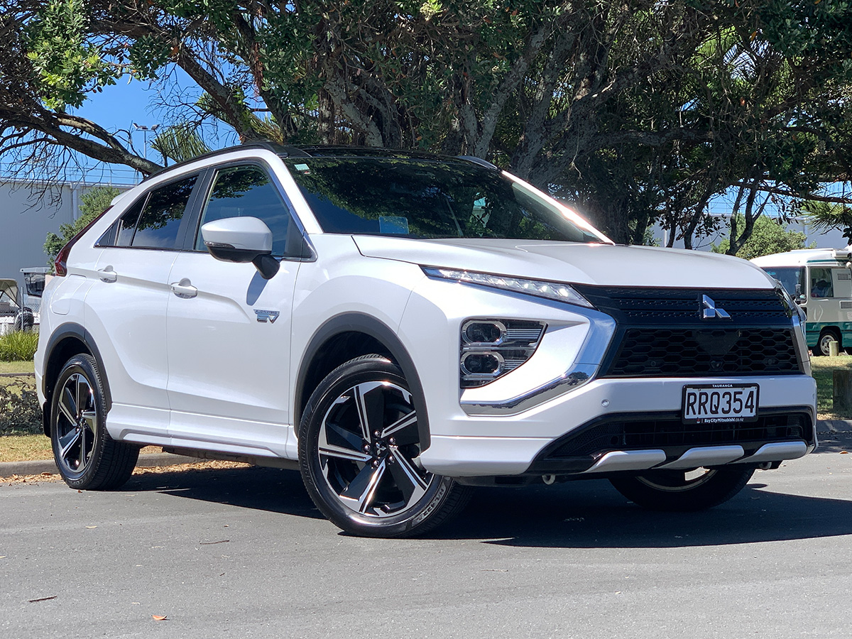 2022 Mitsubishi Eclipse Cross PHEV VRX 4WD