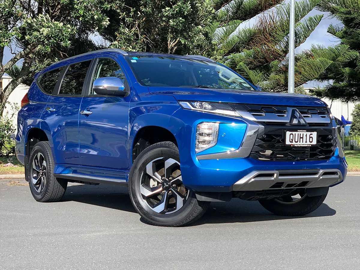 2024 Mitsubishi Pajero Sport VRX Diesel  4WD  7 Seater
