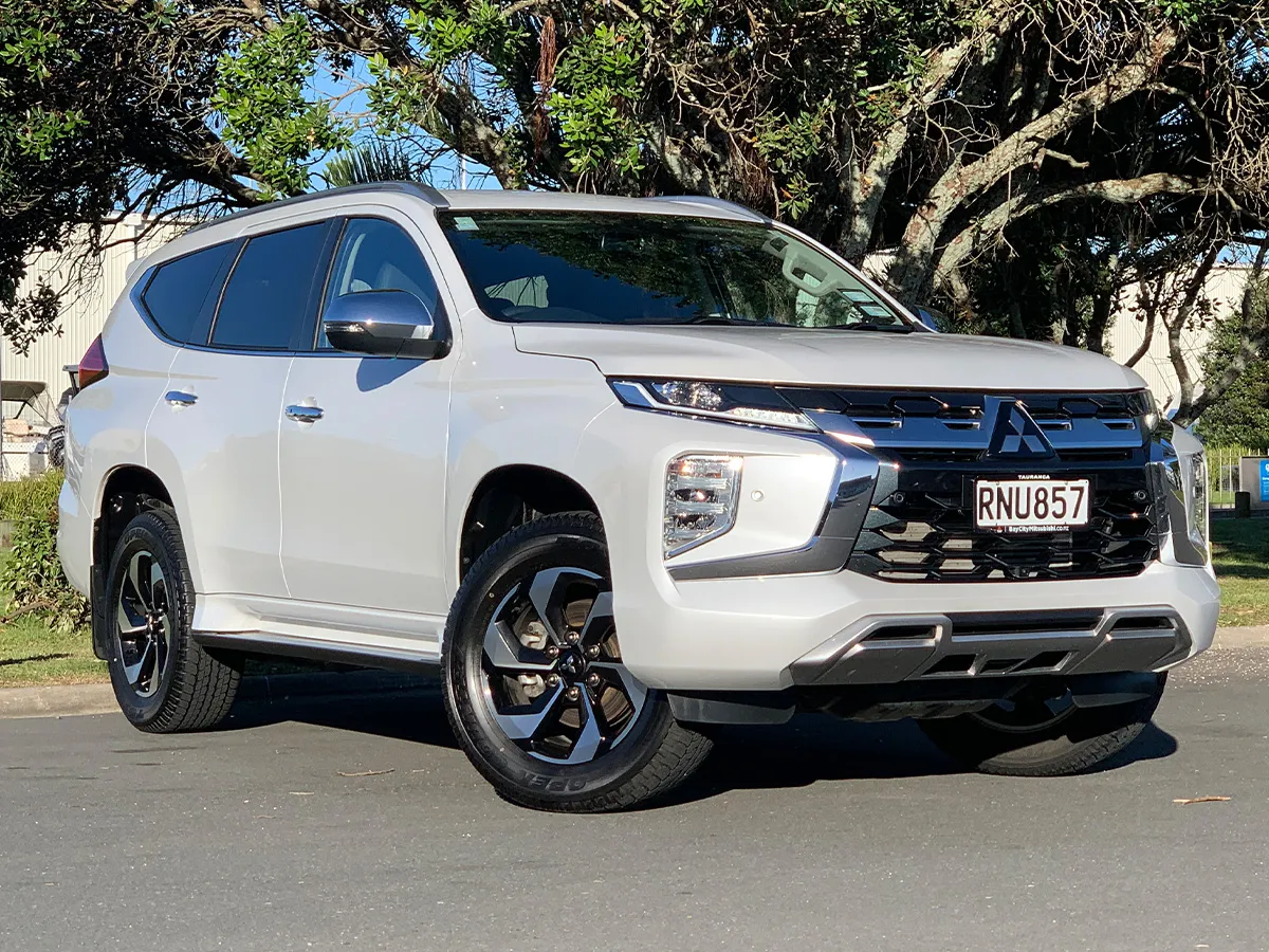 2026 Mitsubishi Pajero Sport VRX Diesel  4WD  7 Seater