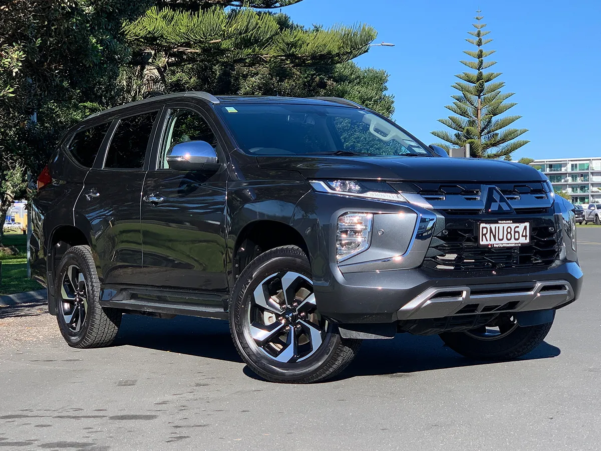2026 Mitsubishi Pajero Sport VRX Diesel  4WD  7 Seater