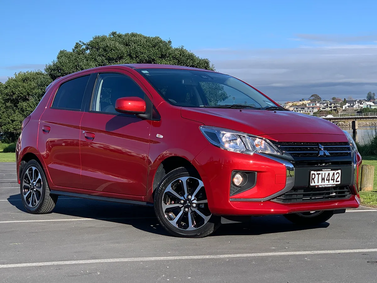 2021 Mitsubishi Mirage XLS
