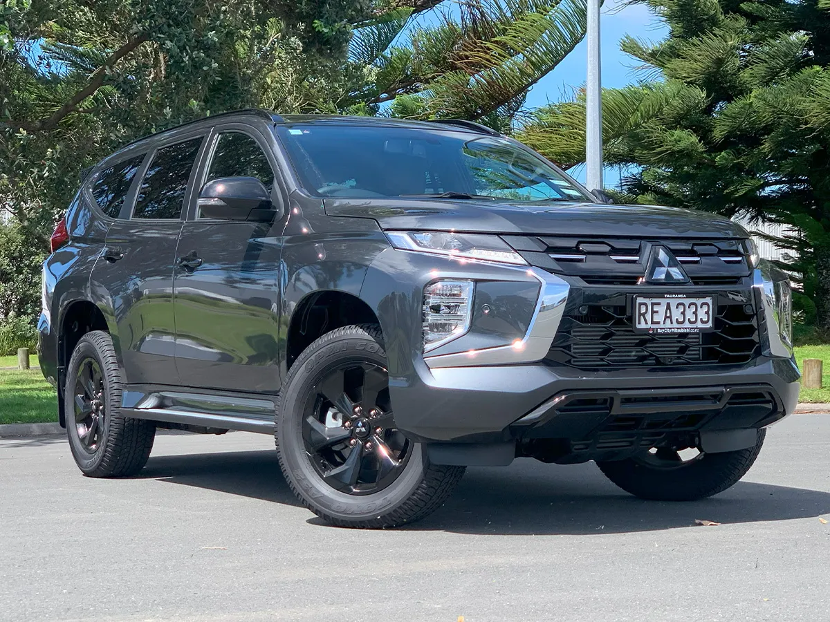 2025 Mitsubishi Pajero Sport VRX Black Edition 4WD