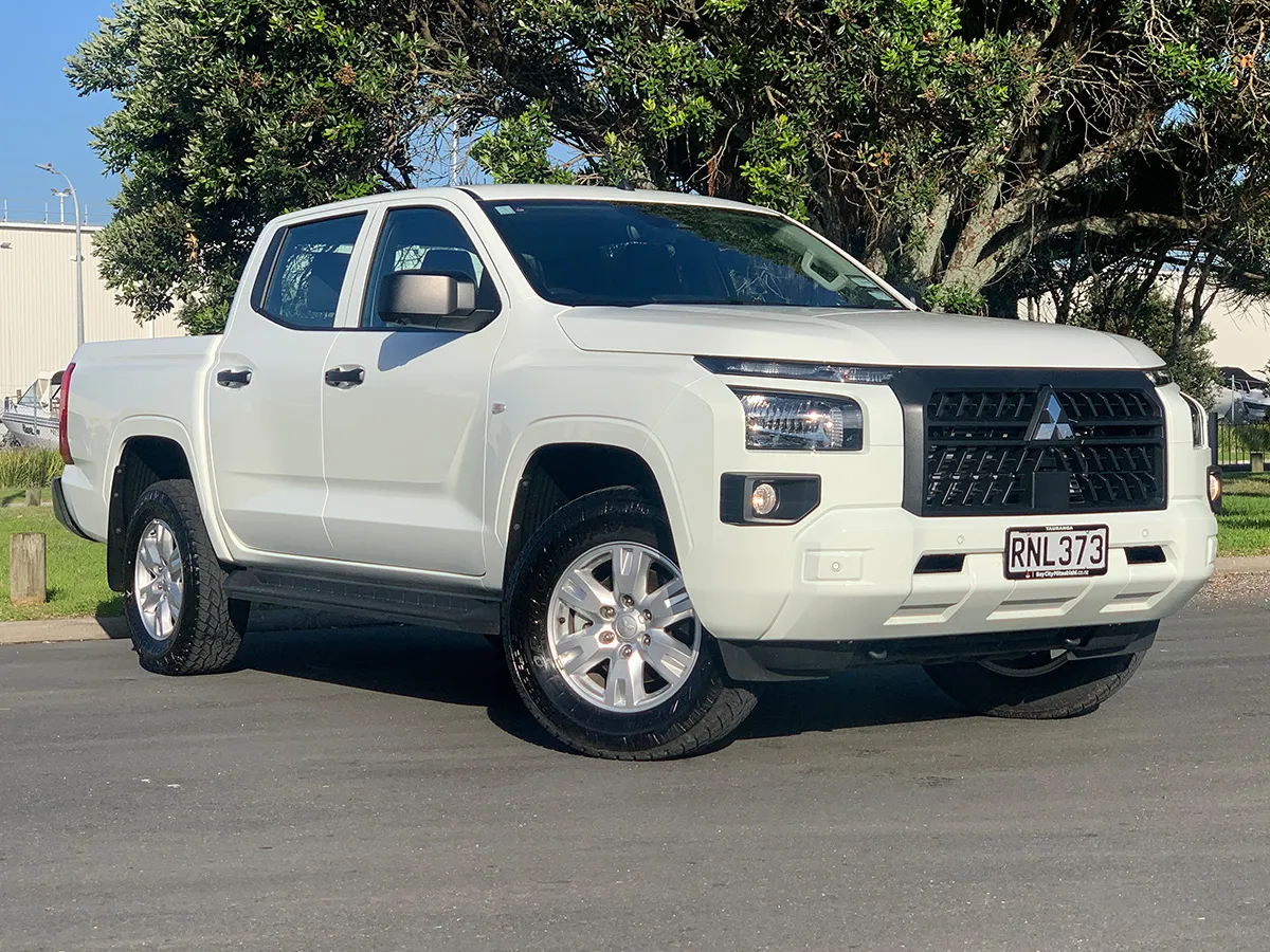 2025 Mitsubishi Triton GLX Diesel  Turbo 4WD  
