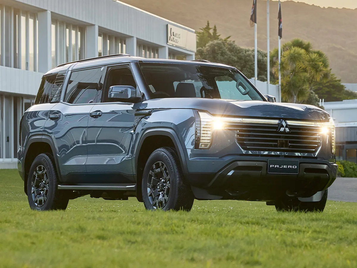 2026 Mitsubishi Pajero VRX Diesel  4WD  7 Seater